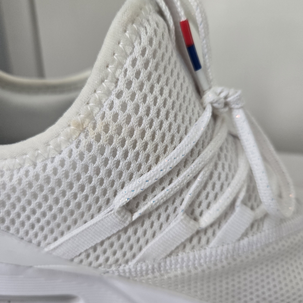 Nike Air Max 90 EZ Men's White/Metallic Silver Sneakers w/ Red & Blue Bottom - Picture 8 of 10